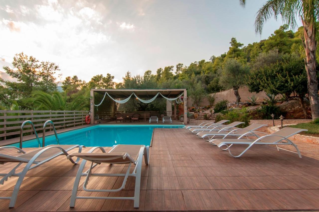 Villa Maira Luxurious With Private Swimming Pool Kórfos Exterior foto