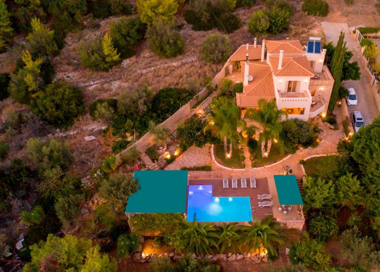 Villa Maira Luxurious With Private Swimming Pool Kórfos Exterior foto