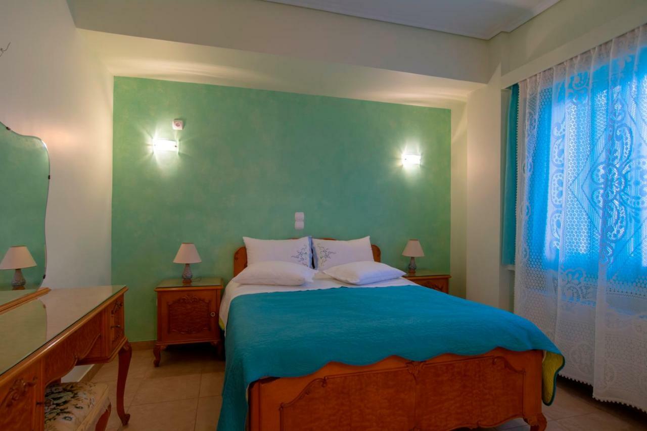Villa Maira Luxurious With Private Swimming Pool Kórfos Exterior foto
